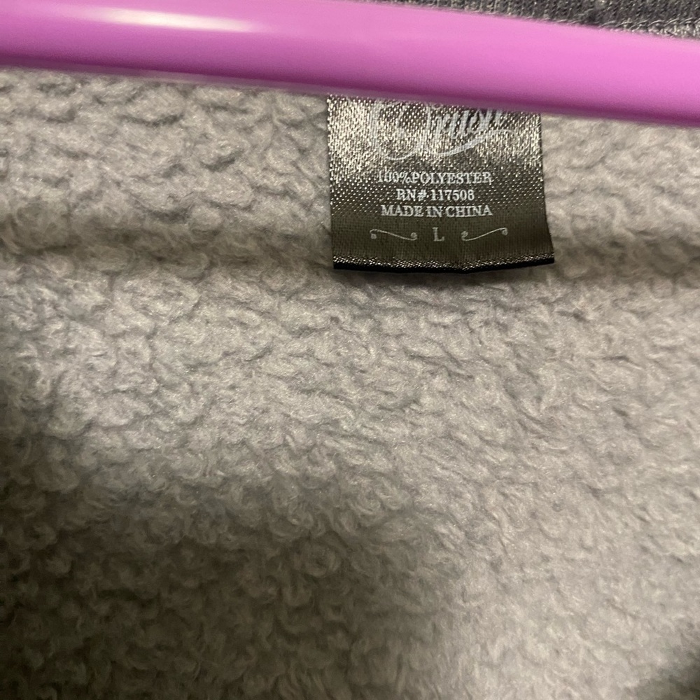 Sweater - Picture 2 of 3